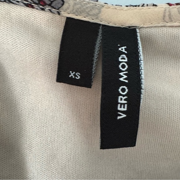 Vero Moda kimono style  Paisley Boho Dress XS - Picture 3 of 9